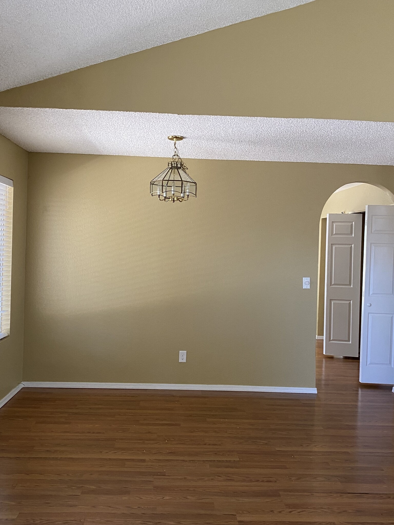 Building Photo - 5061 W Chicago Cir S