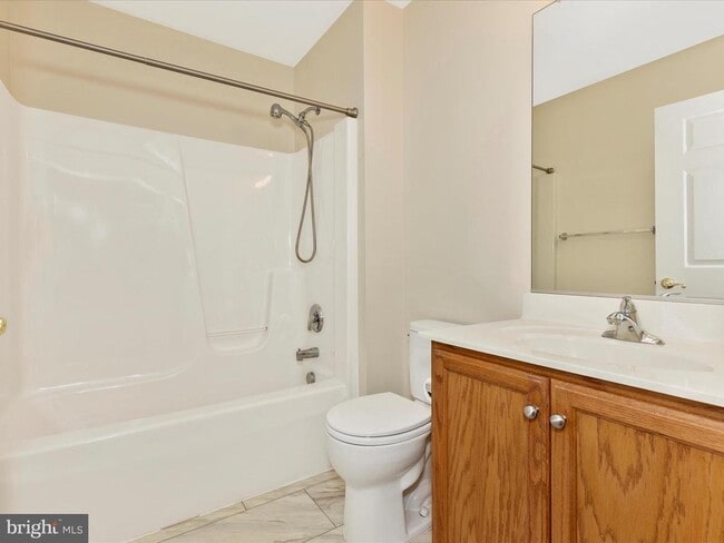 Building Photo - 1111 Jousting Way