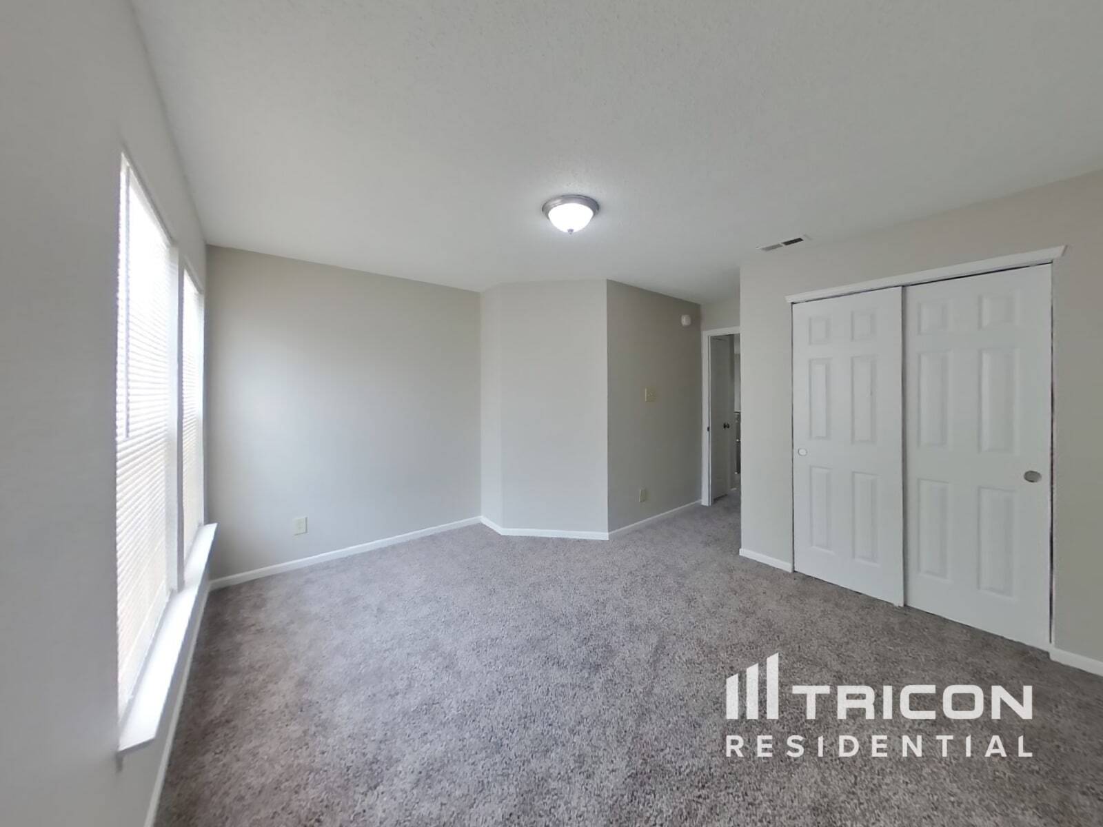 Building Photo - 10740 Wymm Ln