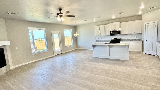 Building Photo - Beautiful Brand New 3-Bedroom Home in Coun...
