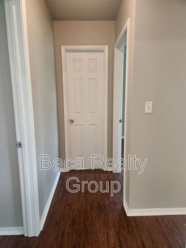 Building Photo - 500 Clearview Dr