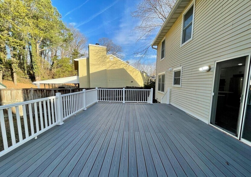 Building Photo - 4026 Jacinth Way