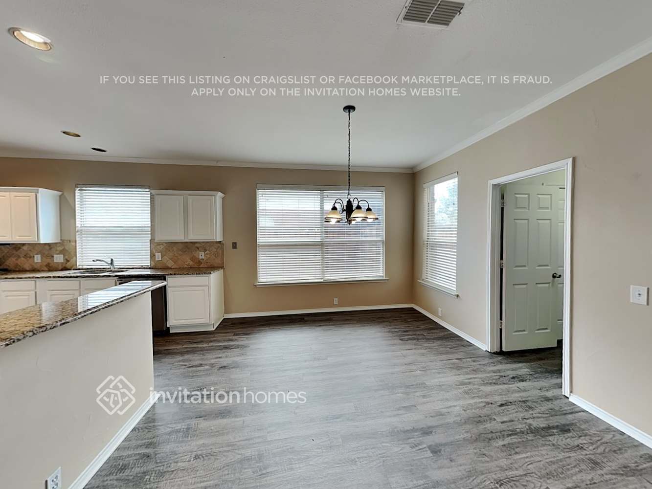 Building Photo - 429 Vasey Oak Dr