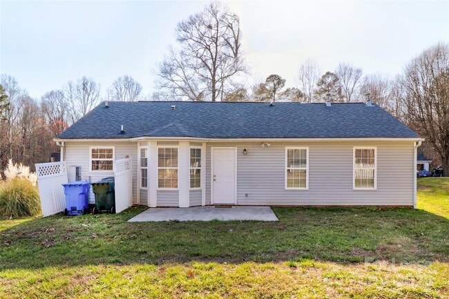 Building Photo - 771 Rebecca Jane Dr