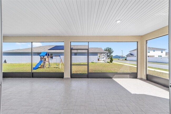 Building Photo - 7479 SW 64th St Rd
