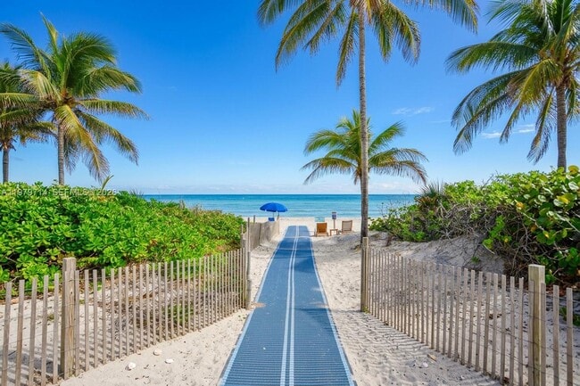 Building Photo - 1985 S Ocean Dr