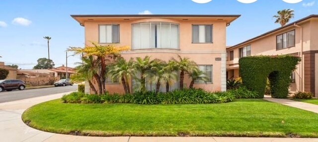 Building Photo - 7921 Crenshaw Blvd