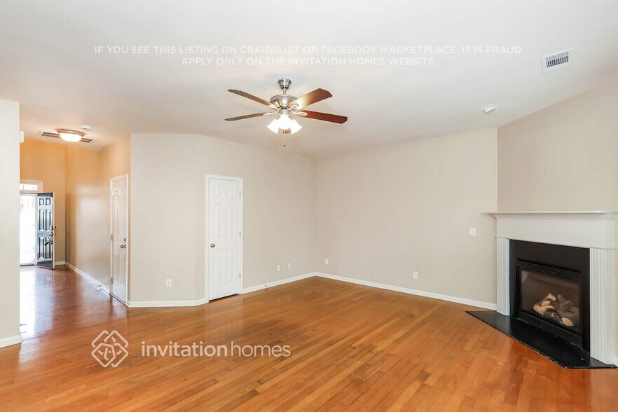 Building Photo - 2883 Open Sky Way