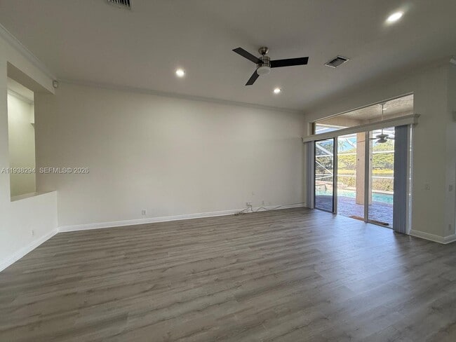 Building Photo - 2408 Deer Creek Rd