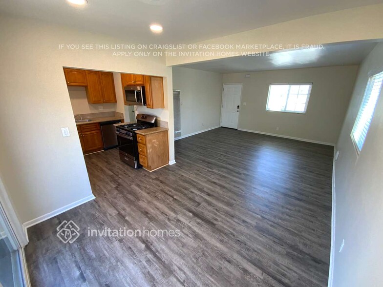Building Photo - 321 S Gaffney Ave