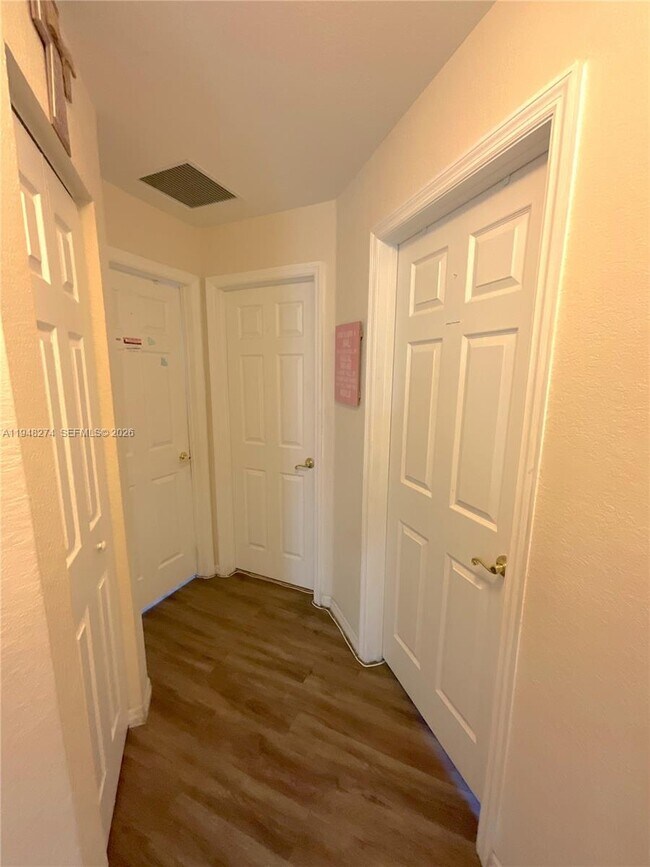 Building Photo - 13364 SW 44th St