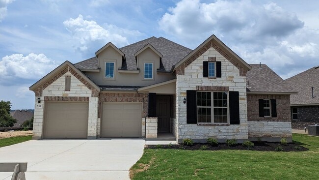 Building Photo - 530 Singing Creek