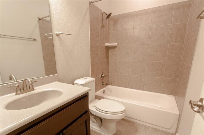 Building Photo - 8238 Arezzo Dr