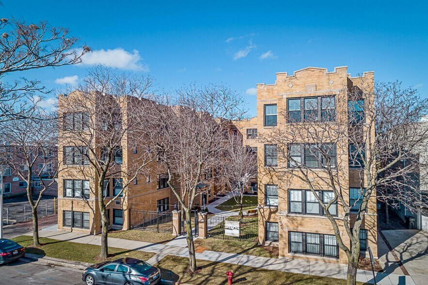 Building Photo - 2620 N Rockwell St