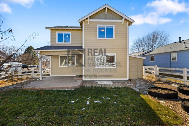 Building Photo - 1389 Finch St