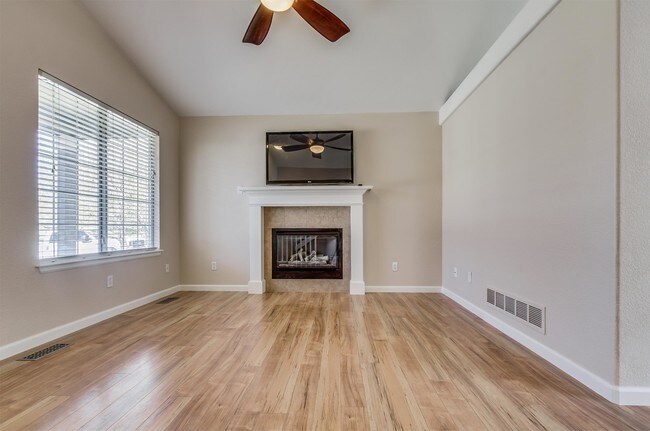 Building Photo - 8708 Greengrass Way