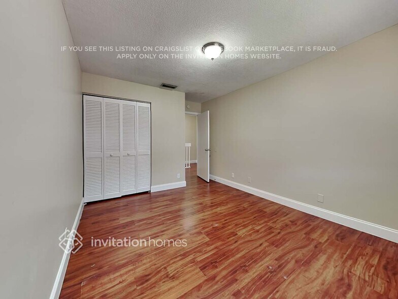 Building Photo - 12190 Brisbane Ln