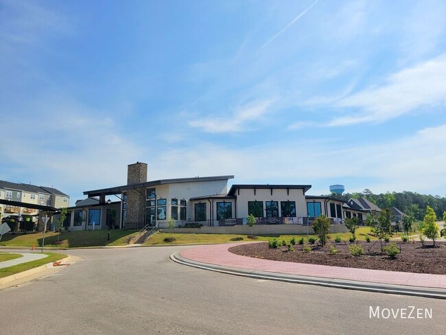 Building Photo - 828 Basswood Gln Trl