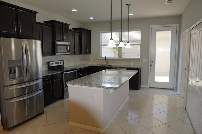 Building Photo - 5151 Caspian St