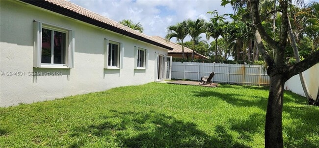 Building Photo - 16507 NW 91st Ave