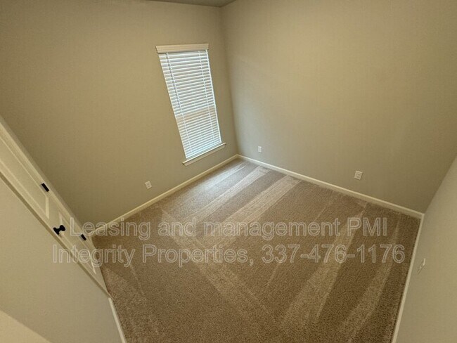 Building Photo - 112 Segovia Wy