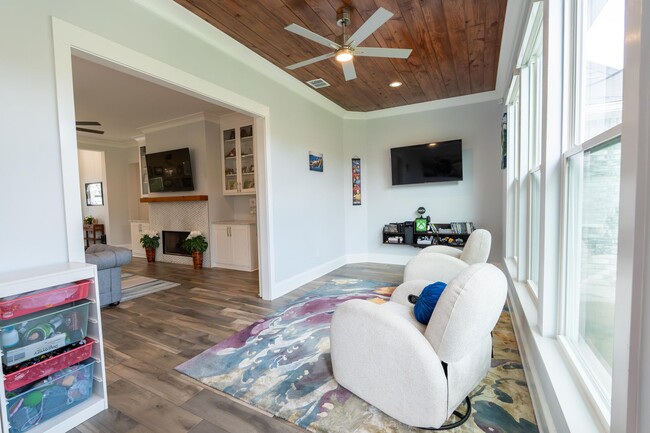 Building Photo - Waterfront Dream in Island Park | 4BR Retreat with Fire Pit, Flex Space & Backyard Oasis