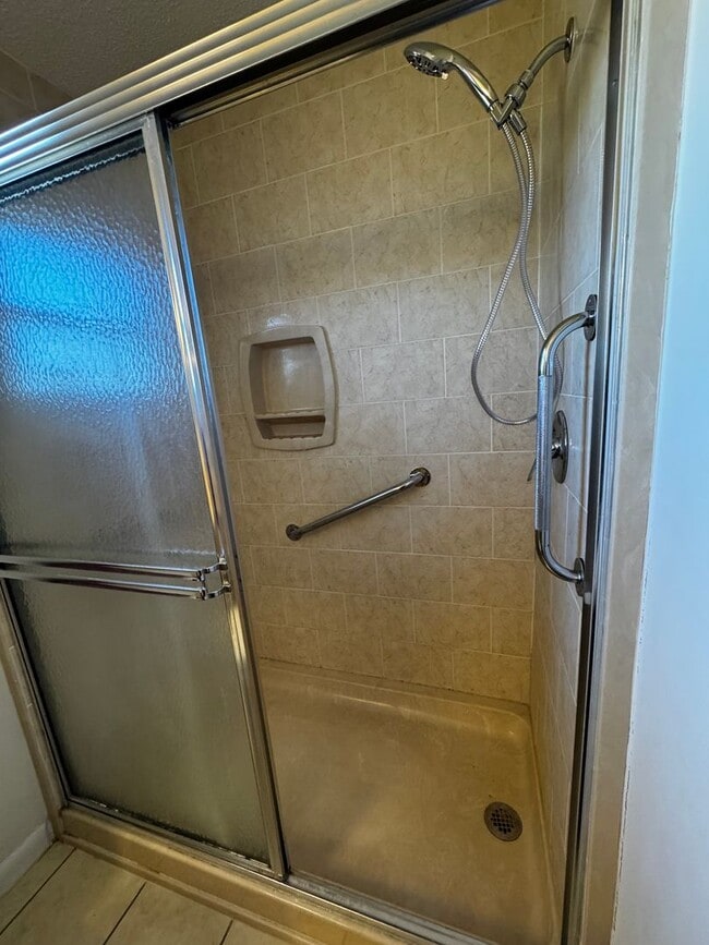 Building Photo - Active 55+ Living in On Top of the World – 2BR/2BA Villa with Resort-Style Amenities!