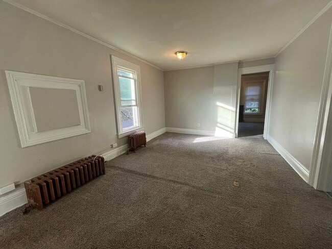 Building Photo - 353-355 Pearl St