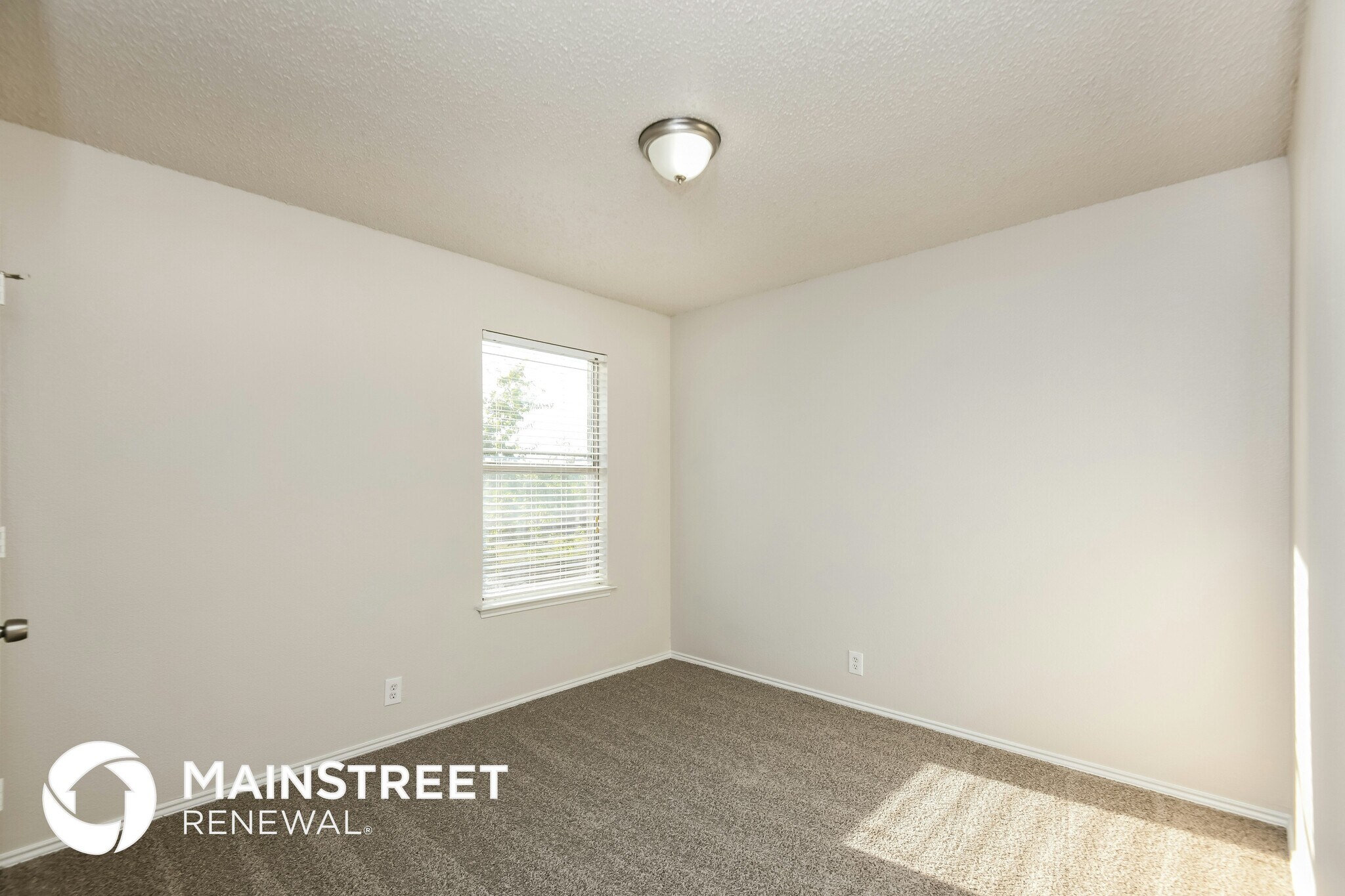 Building Photo - 1220 Cheyenne Ct
