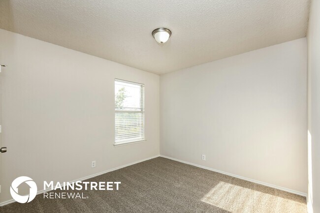 Building Photo - 1220 Cheyenne Ct