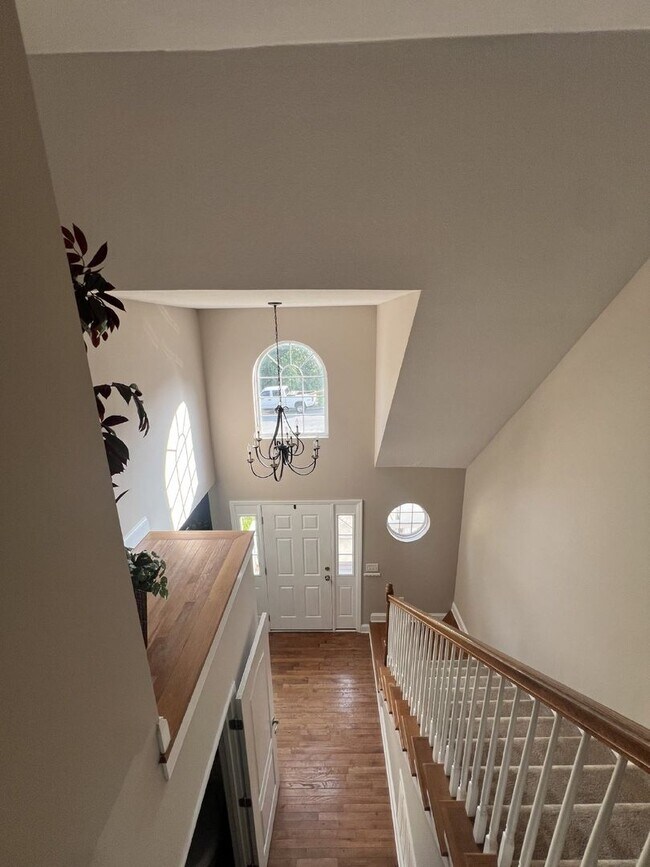 Building Photo - 7475 British Rd