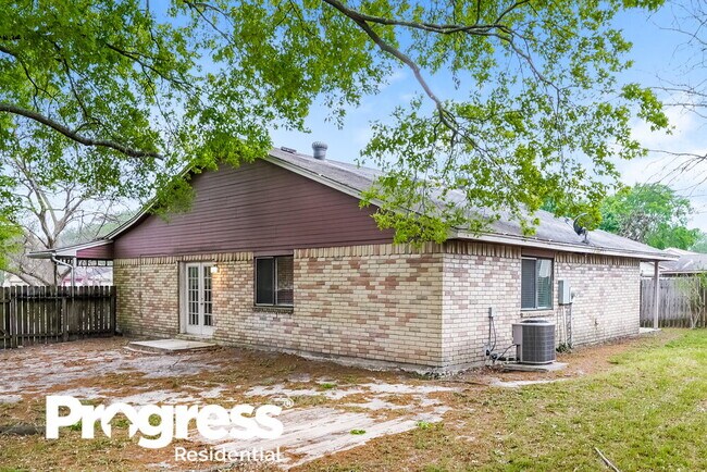 Building Photo - 20235 Timber Forest Dr