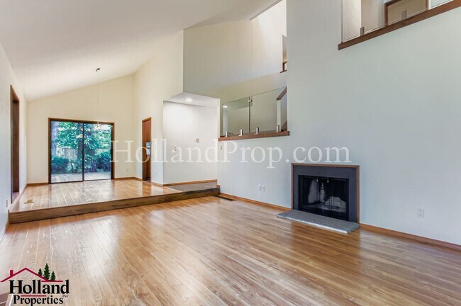 Building Photo - Coming Soon!   Peaceful Retreat in a Seclu...
