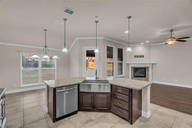 Building Photo - 6801 Cambridge Dr