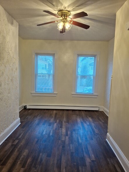 Building Photo - 103 Stevens Ave