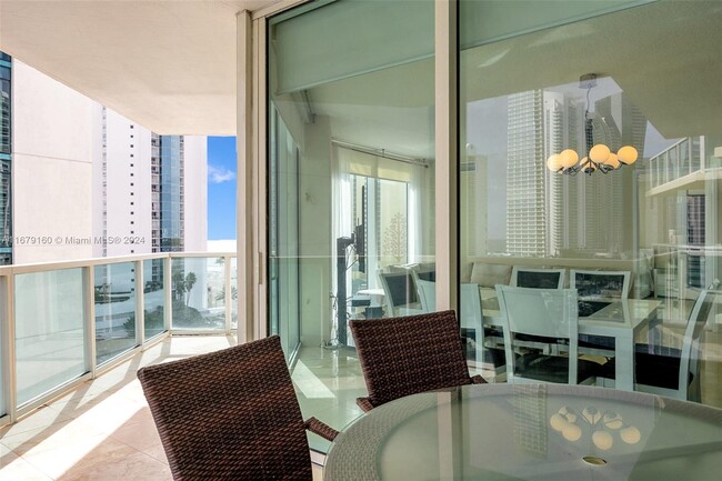 Building Photo - 150 Sunny Isles Blvd