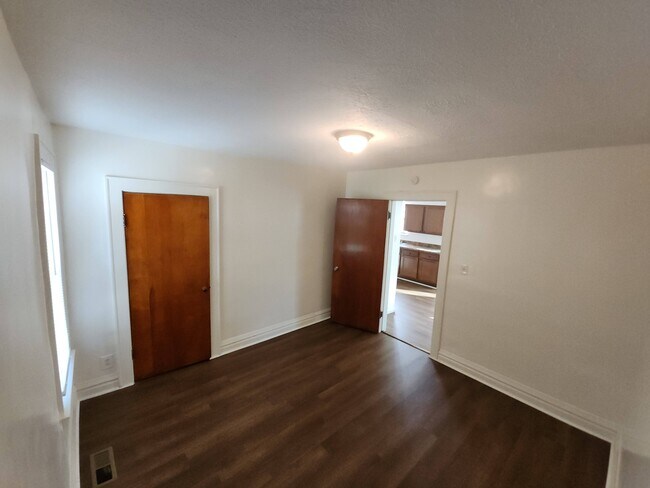 Bedroom 1 - 1402 Lynn St