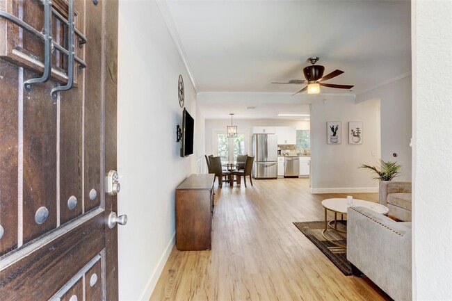Building Photo - 4802 Walden Cir