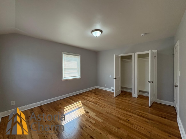 Building Photo - Warm & Welcoming 3 Bed, 2 Bath Home with C...