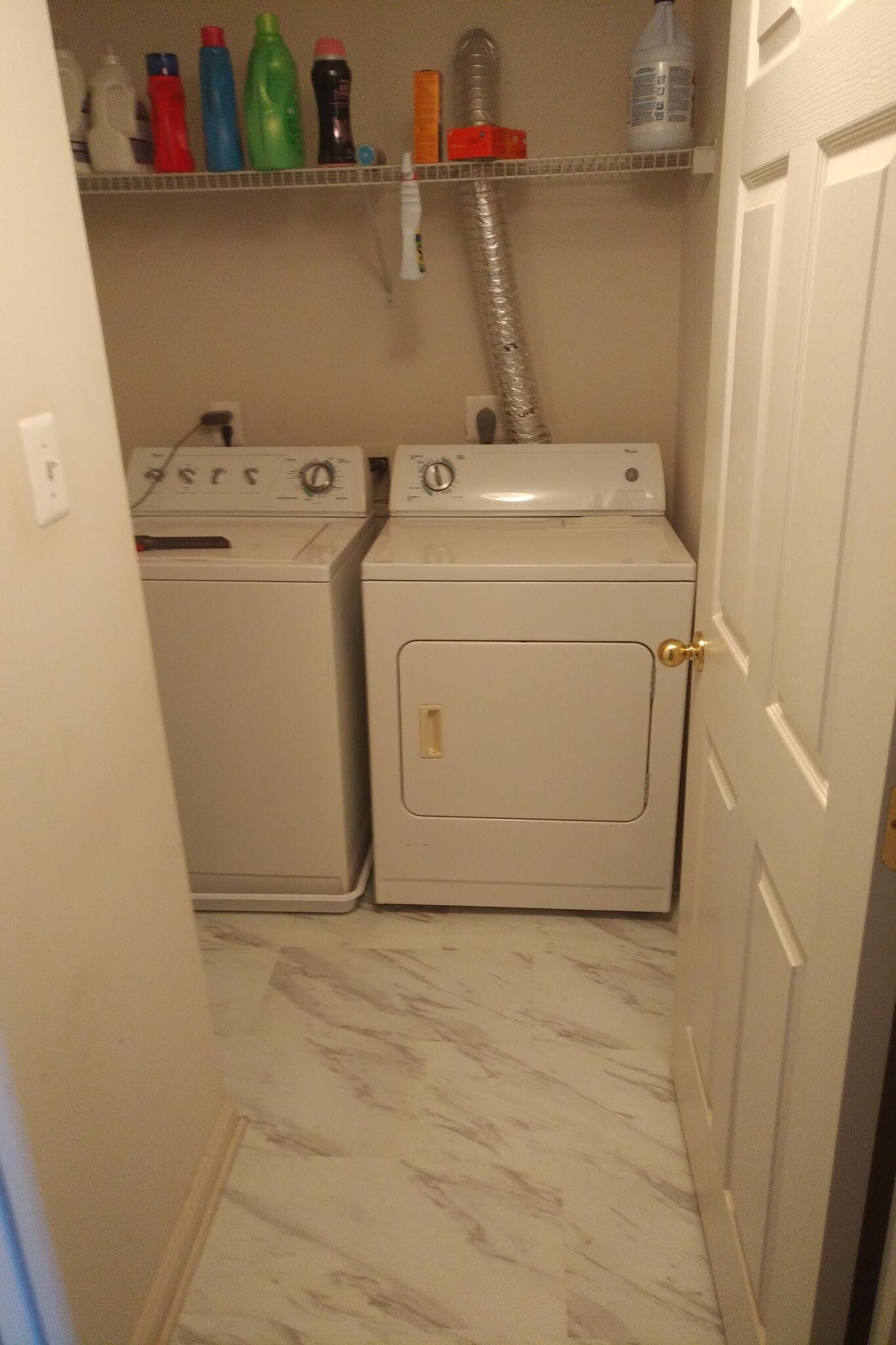 Building Photo - 2653 Park Tower Drive Unit 102