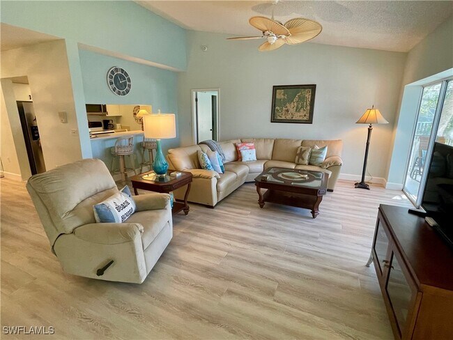 Building Photo - 784 Willowbrook Dr