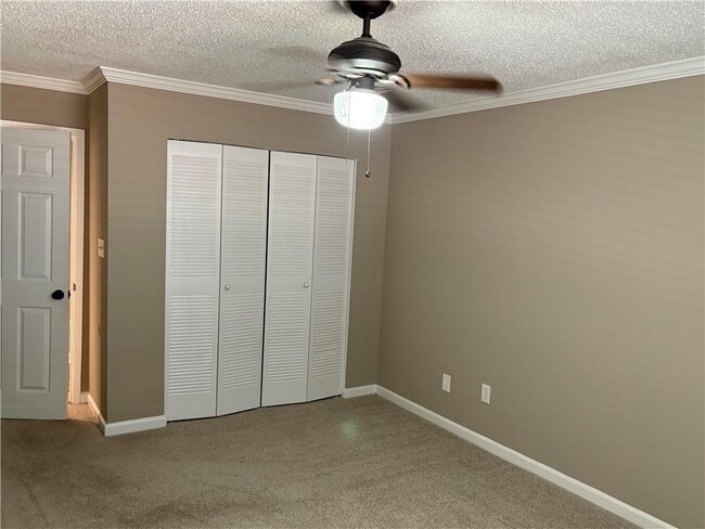 Building Photo - 2187 Palmyra Dr