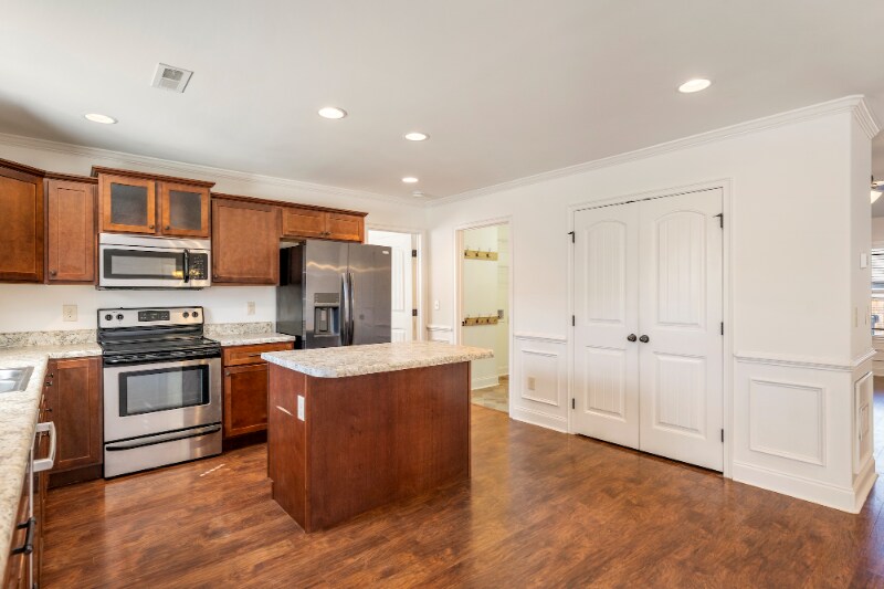 Building Photo - 1 Sago Ct