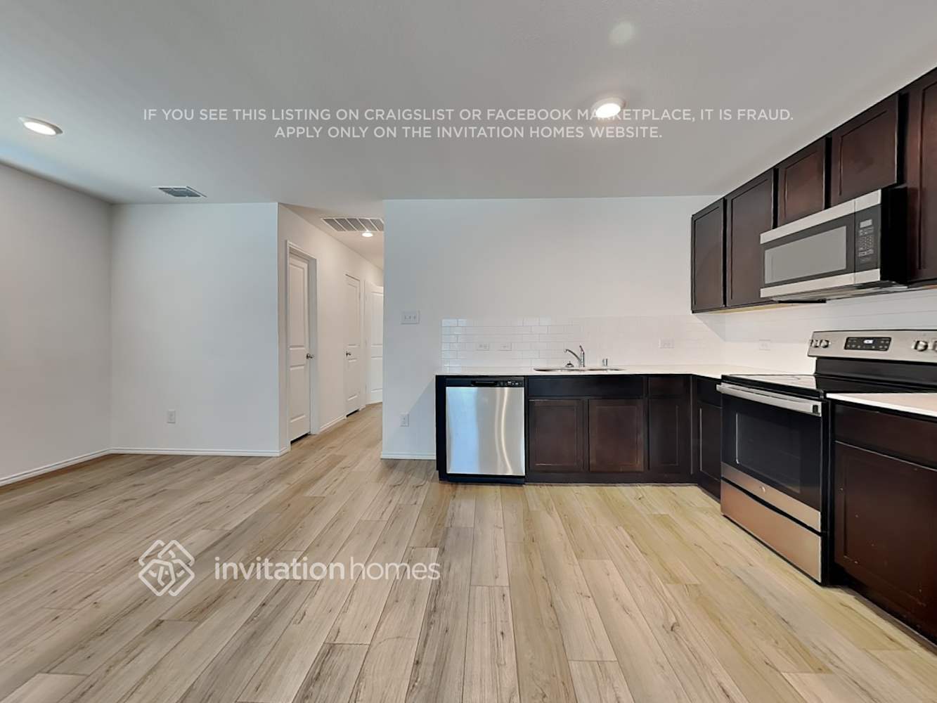 Building Photo - 222 Br Vlg Wy