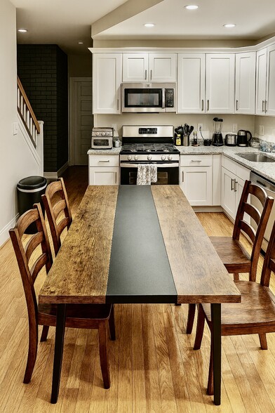 Kitchen - 129 Sutherland Rd