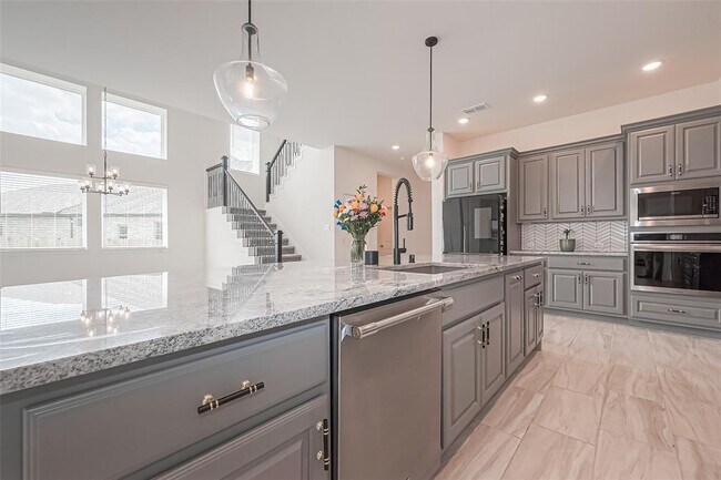 Building Photo - 2203 Crystal Reef Ct