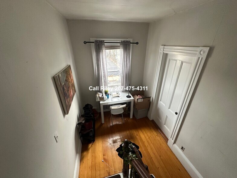 Building Photo - 11 Reedsdale St