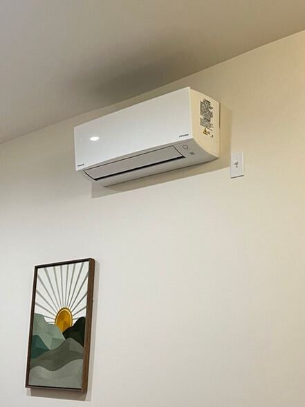 Building Photo - 3236 Cattaraugus Ave