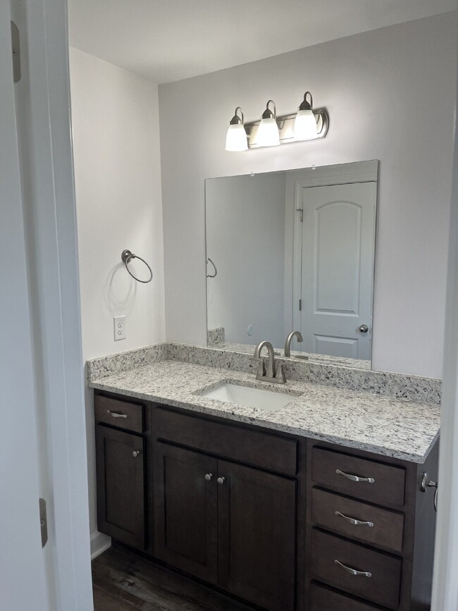 Building Photo - 9155 Concord Rd