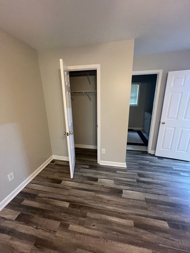 Building Photo - Charming 3-Bedroom, 2-Bath Home with Finished Basement in Snellville!